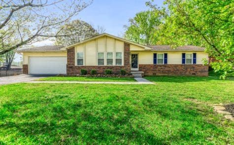 107 Edmonds Drive Oliver Springs, TN 37840