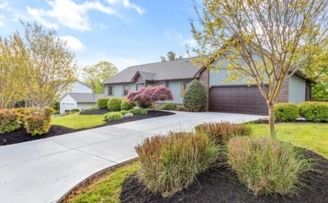 909 High Springs Road Knoxville, TN 37932
