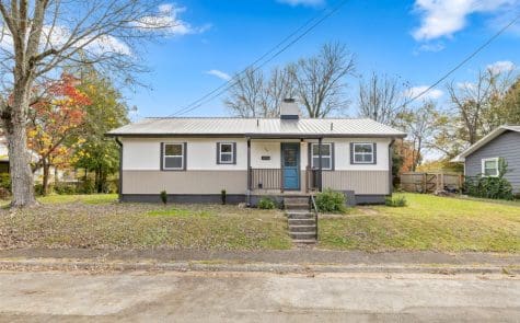 107 W. Newcomb Road Oak Ridge, TN 37830